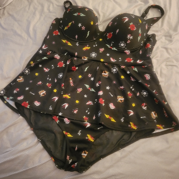 Torrid Black Floral Bikini - Picture 2 of 8